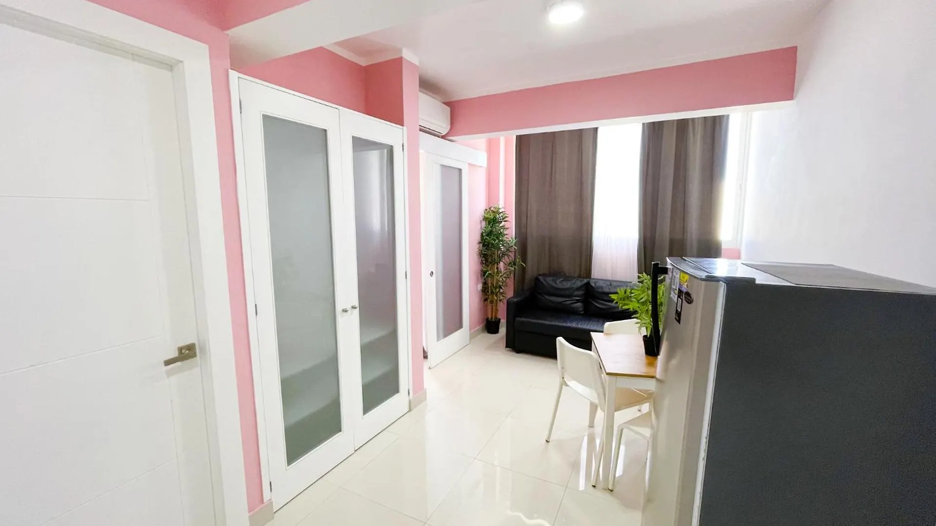 Dukassi Suites Hotel Rooms Beach Bavaro Wifi Parking Rooftop Pool & Spa Punta Cana
