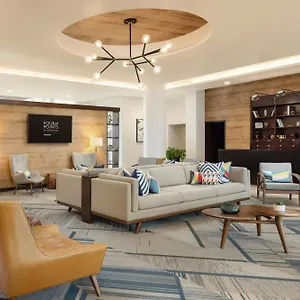 Four Points By Sheraton Hotel